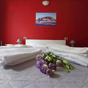 Bed & Breakfast Villareale 35