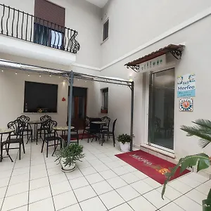 *** Alojamento de Acomodação e Pequeno-almoço Morfeo Itália