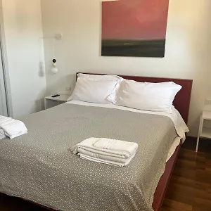 *** Alojamento de Acomodação e Pequeno-almoço La Via Della Giudecca Itália